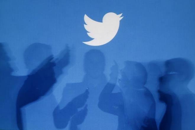 Twitters China director quits