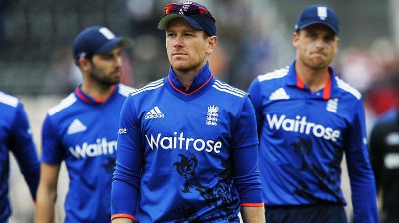 England cricketers spend time with NGO kids