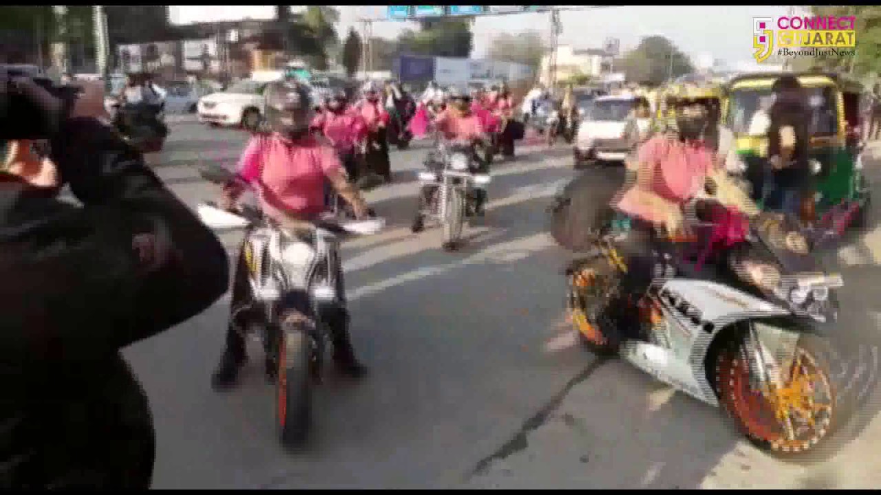 Biking Queens from Surat reached Vadodara to spread the message of safety awareness