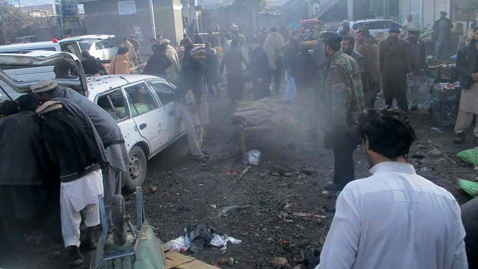 Blast claimed by Taliban kills 21 in Pakistan