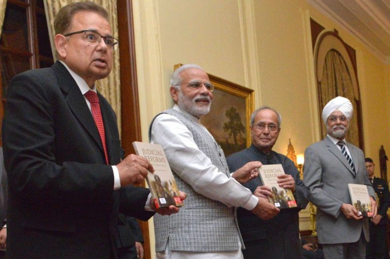 Law universities should keep pace with technological changes: Modi
