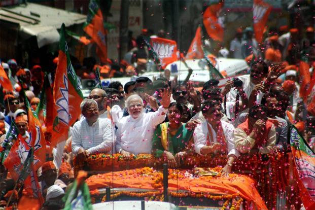 Congress demanded FIR against Modi for Varanasi road show