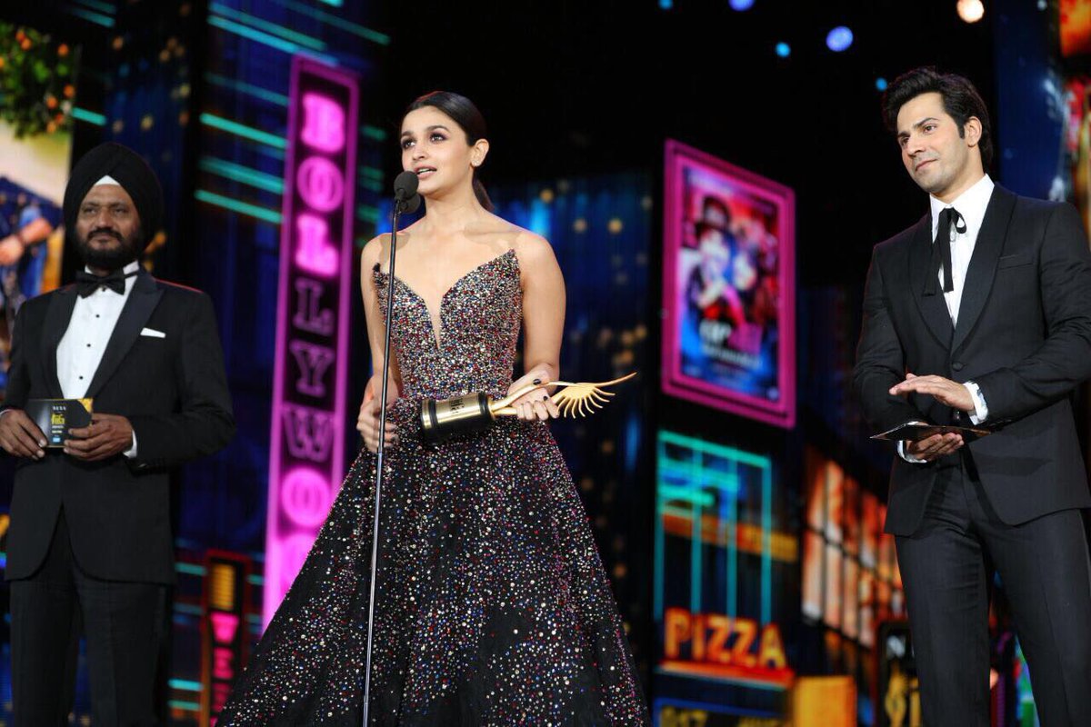 Neerja won the best film , Alia and Shahid Kapoor as best actor and actress  award in IIFA 2017
