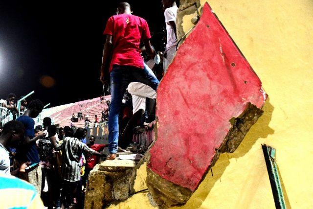 8 killed in Senegal football stadium stampede