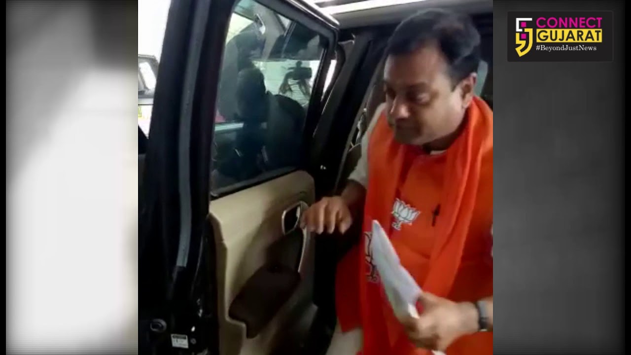 Congress complaint after  BJP spokesperson Sambhit Patra arrives in government vehicle