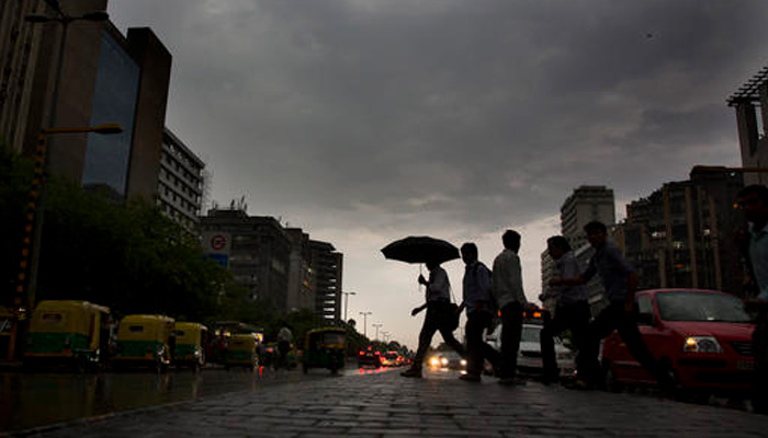 Thunderstorm, Rain, 50 Kmph Winds Hit Delhi