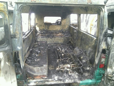 2 killed as ambulance catches fire in Delhi