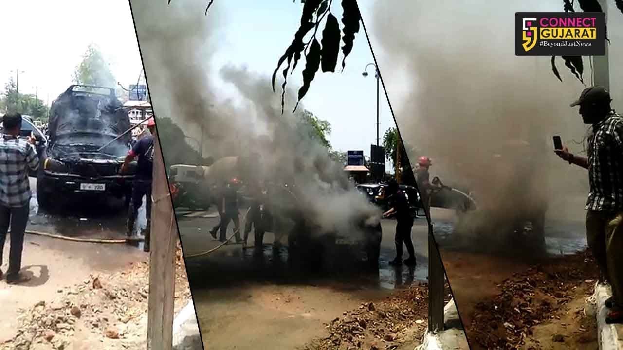 Expensive SUV car up in flames in Vadodara