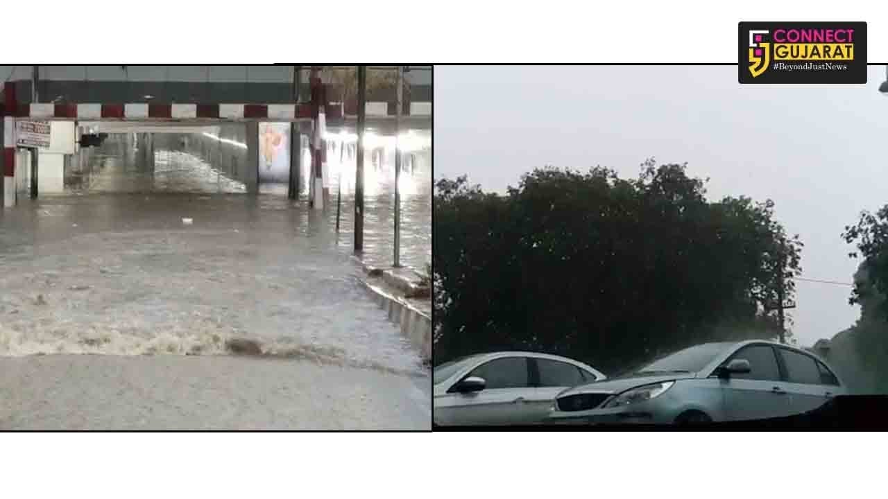 Heavy rains lashed Vadodara gives a much needed respite from heat