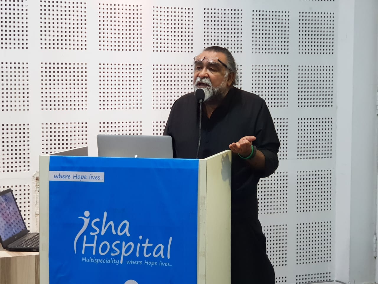 Isha hospital introduce department of Oncology inagurated by Ad Guru Prahalad Kakkar