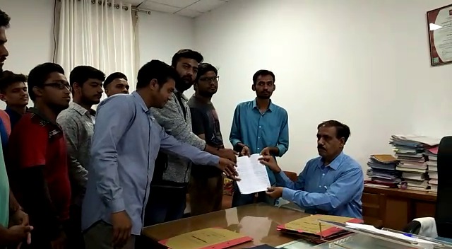 Students appeared in LRD exam gives memorandum to the collector