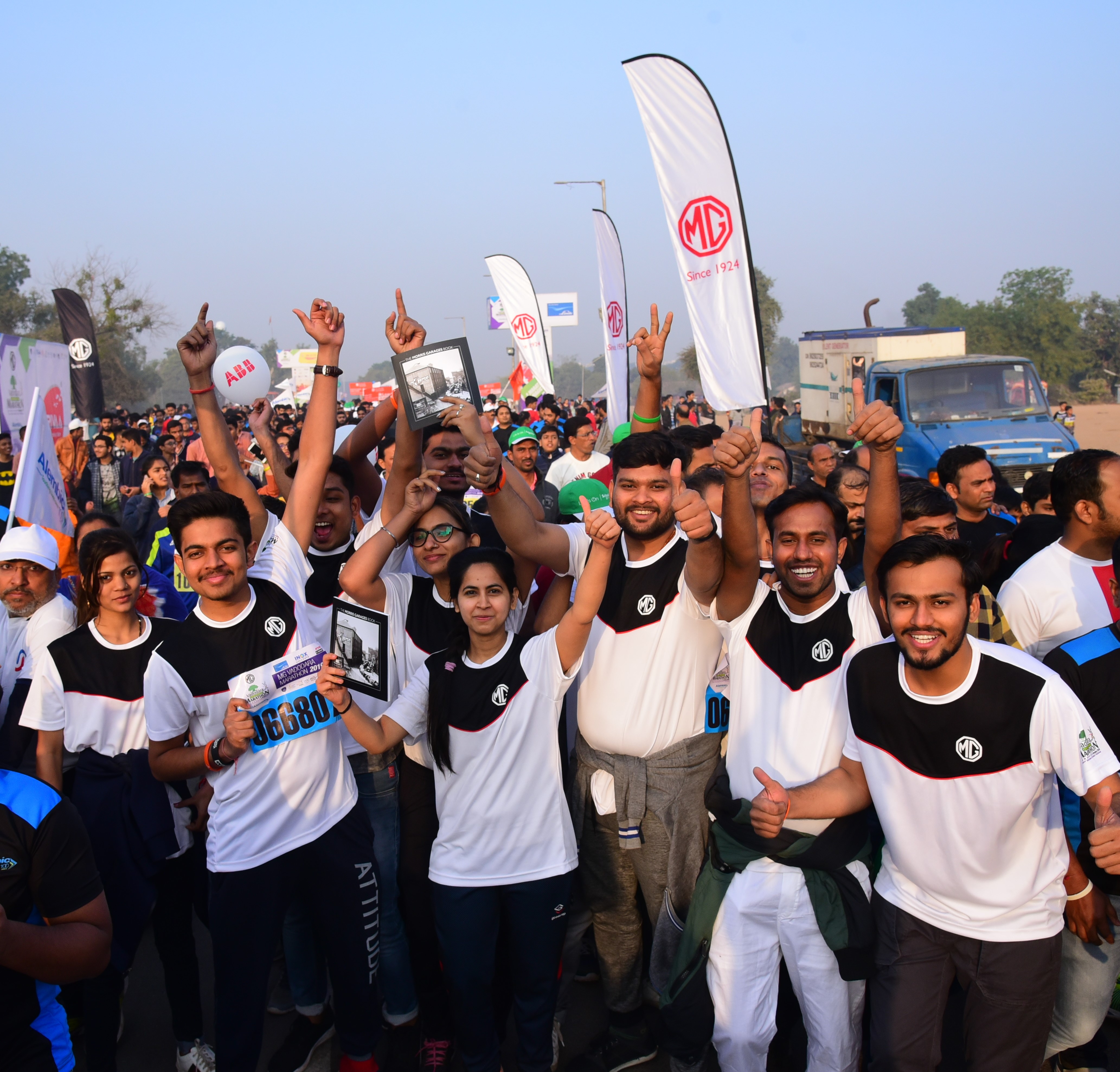 800 employees of MG Motor India participated in the MG Vadodara International Marathon
