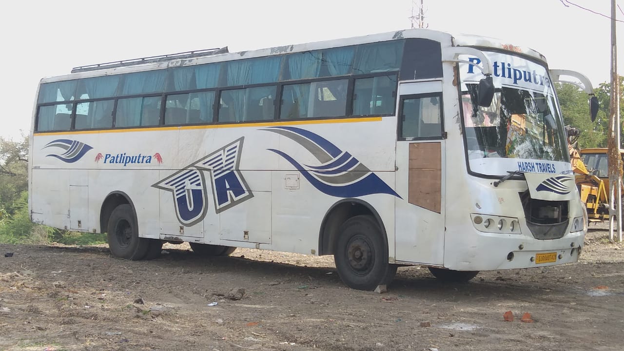 Varnama police arrested four for ferrying IMFL inside tour bus