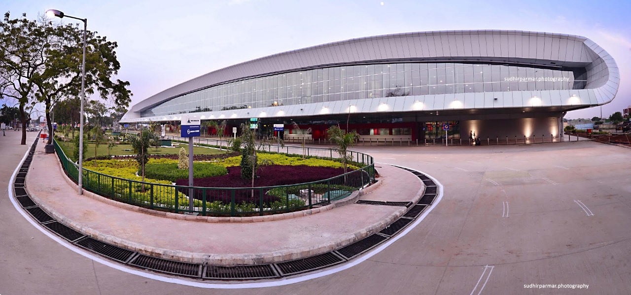 Vadodara airport bags the Swachh Bharat Award 2019 for the cleanest and safest airport