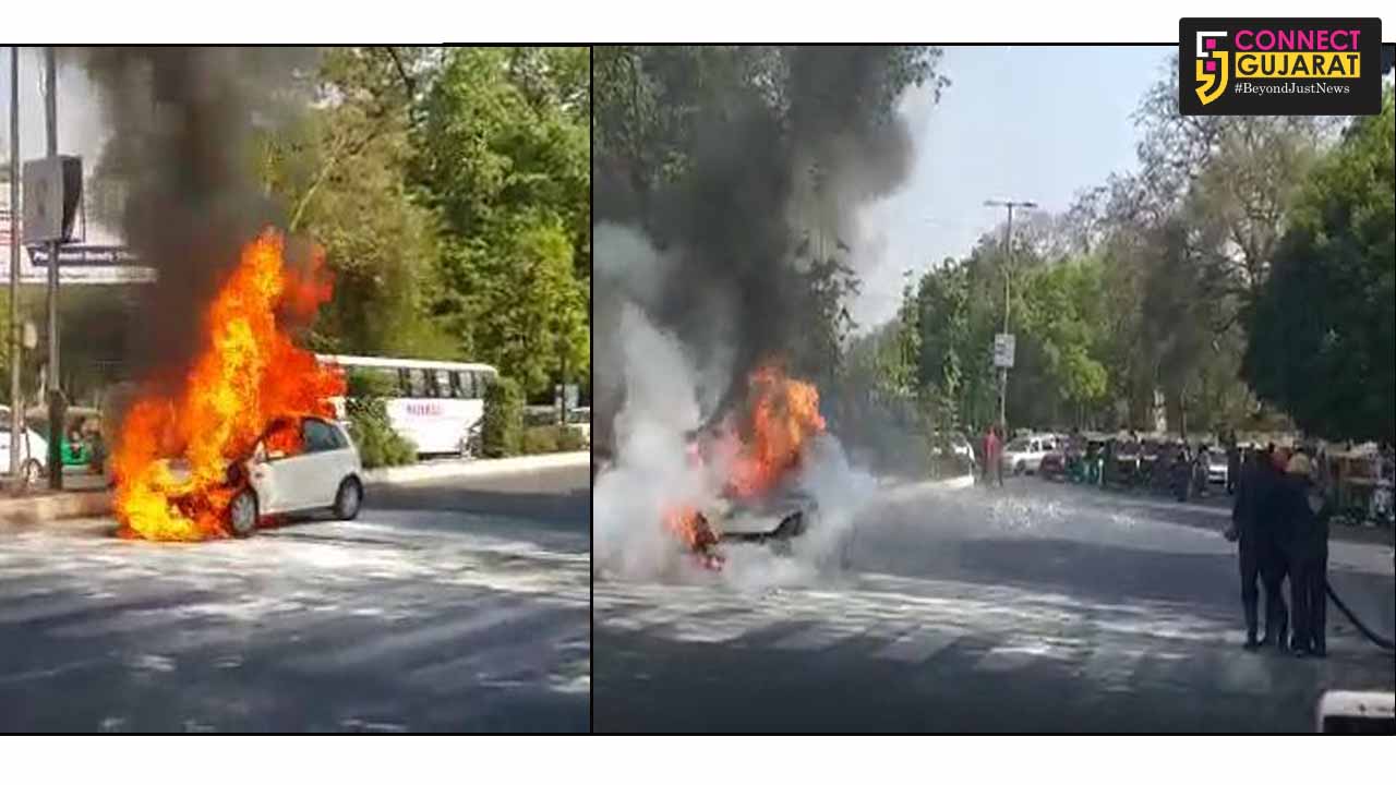 Car went up in flames in Vadodara