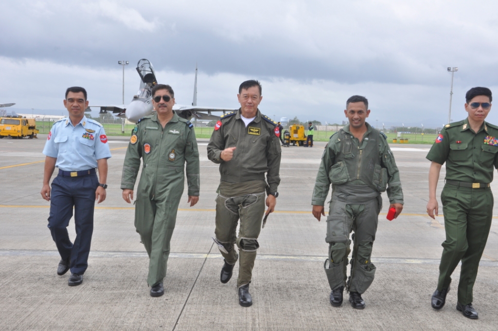 Visit Of General Maung Maung Kyaw, Commander-In-Chief (Air)