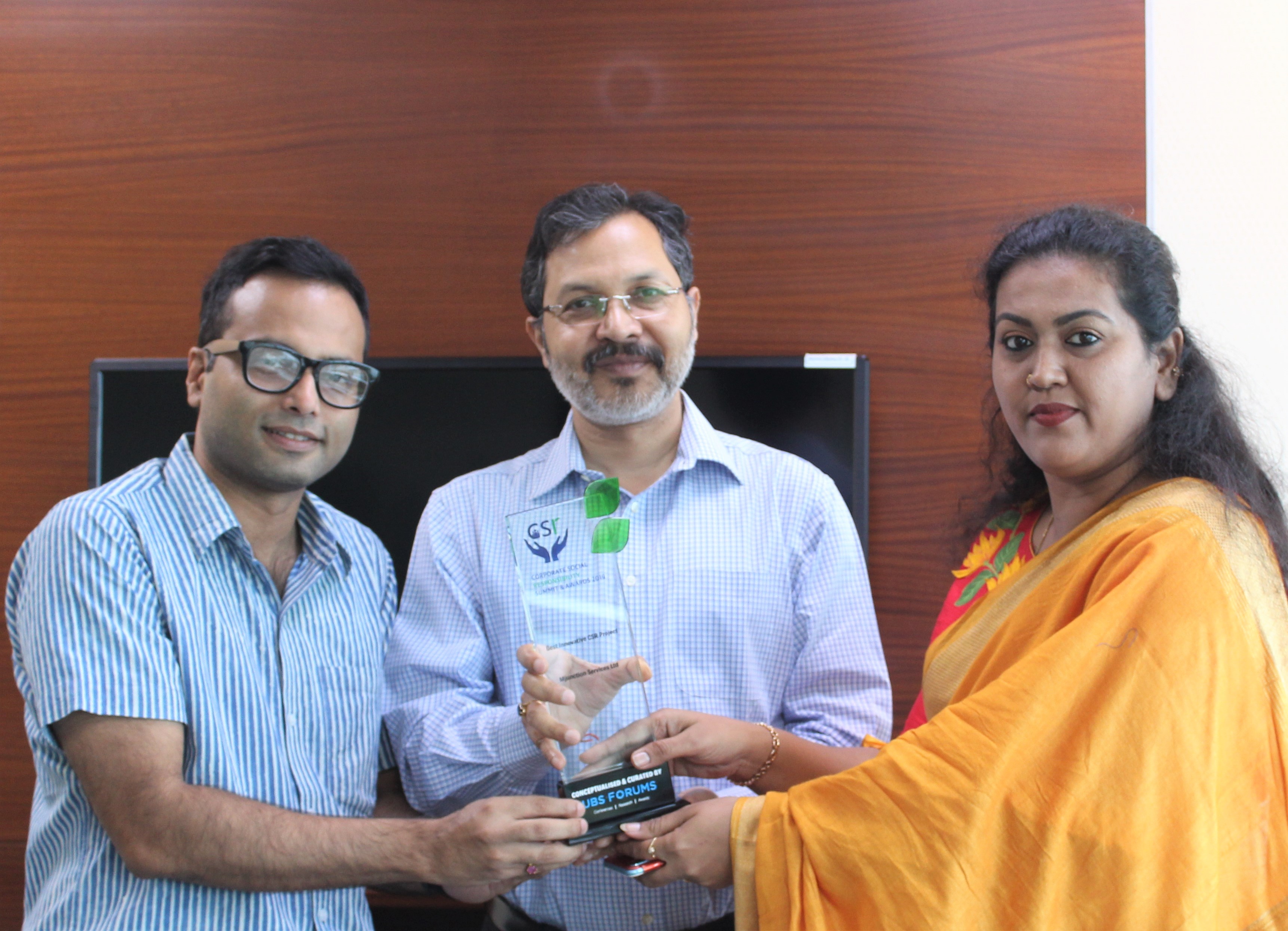 Kolkata: mjunction wins Best Innovative CSR Project of the Year Award