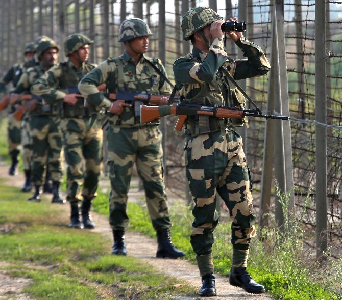 Army on alert after intelligence  warns of attack at Southern India