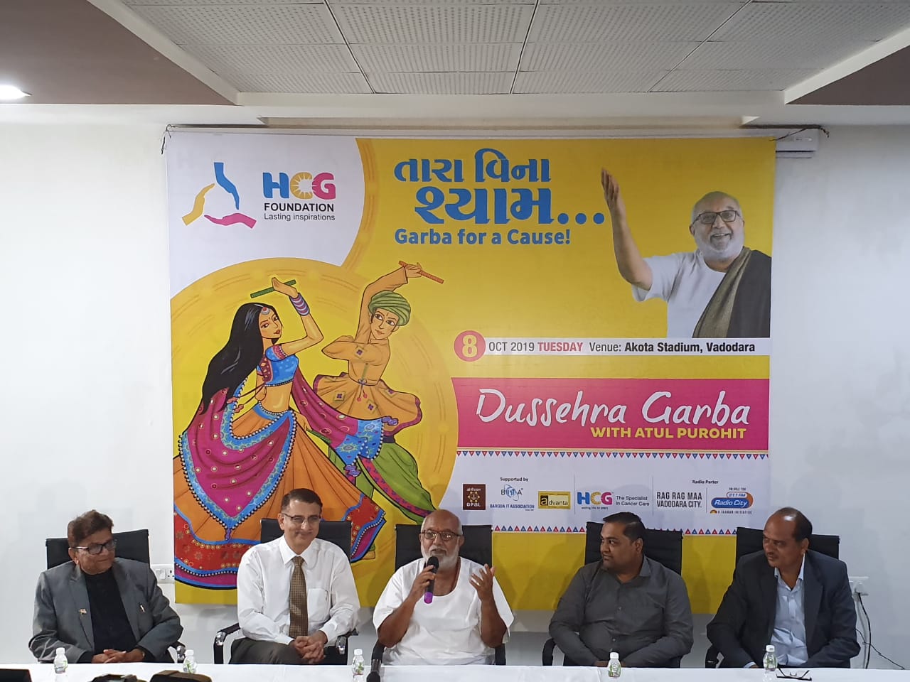 HCG “Charity Garba” A New Ray of Hope for Cancer Fighters