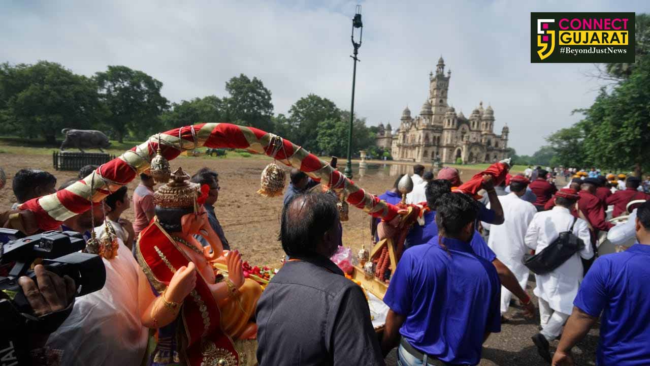 Lord Ganpati arrived in Laxmi Vilas Palace on Ganesh Chaturthi