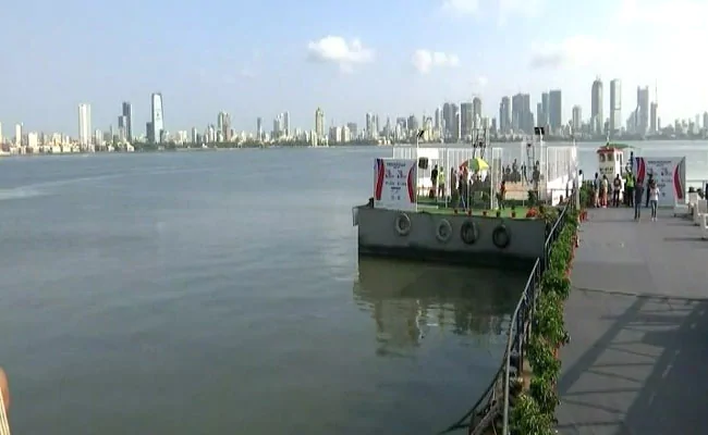 India gets its first-ever floating basketball court in Mumbai