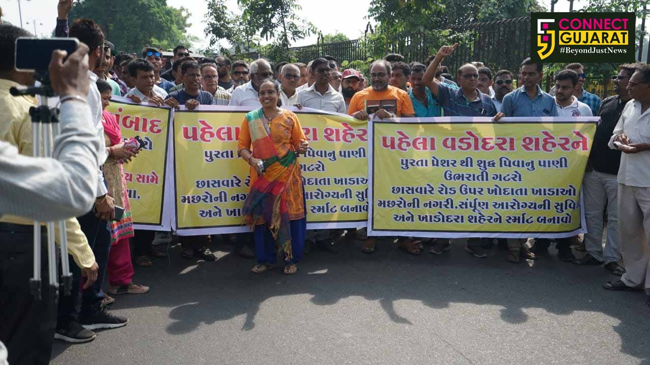 Villagers protest against the VMSS decision to proposed to include them inside their jurisdiction