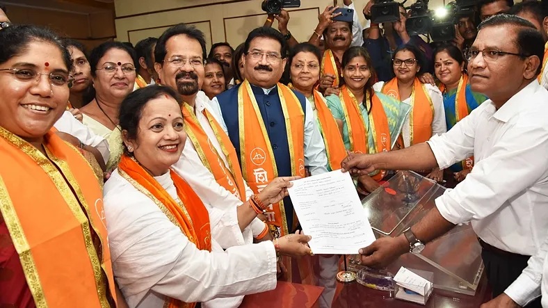Shiv Sena leader Kishori Pednekar formally elected as Mumbai’s new Mayor