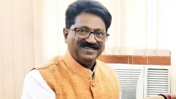 Shiv Sena MP Arvind Sawant to quit as Union minister
