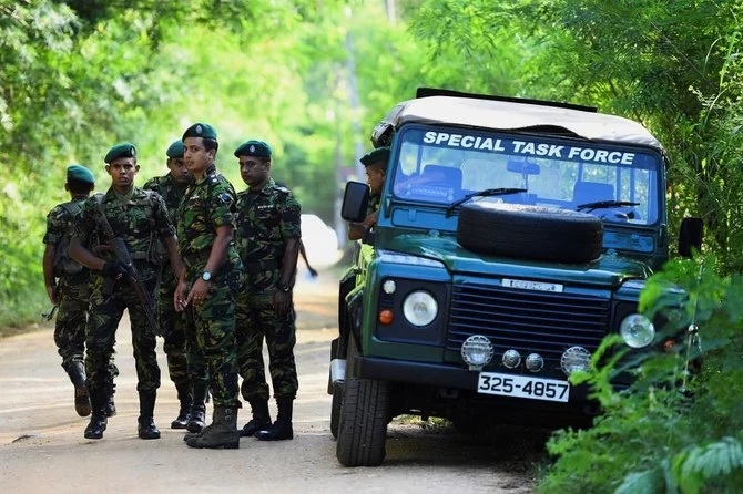 Gunmen open fire on buses carrying Sri Lankan voters