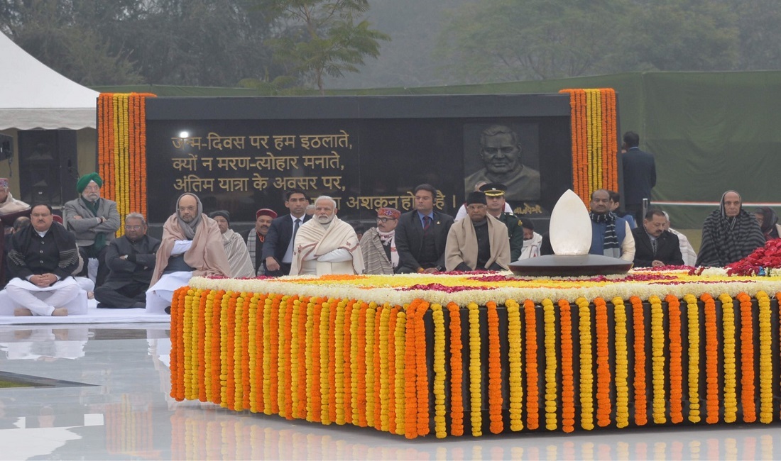Nation remembers Atal Bihari Vajpayee & Pandit Madan Mohan Malviya on their birth anniversary