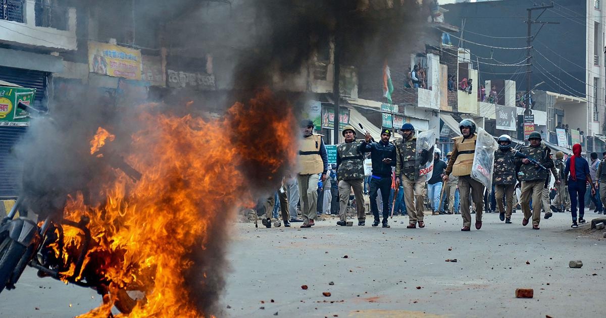 9 dead in clashes with police in Uttar Pradesh over CAA, as protest took a horrible turn