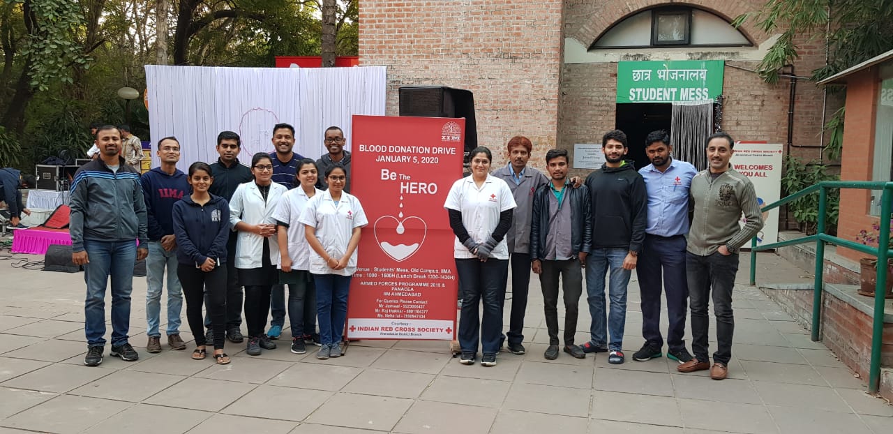 Blood donation camp by armed forces officers at IIM Ahmedabad