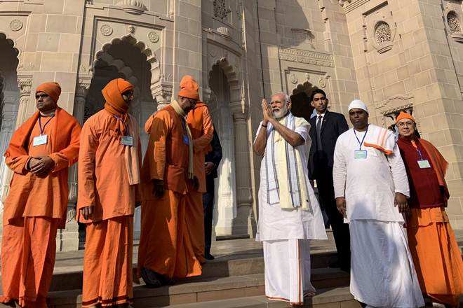 PM Modi paid tribute to Swami Vivekananda on his birth anniversary at the Belur Math