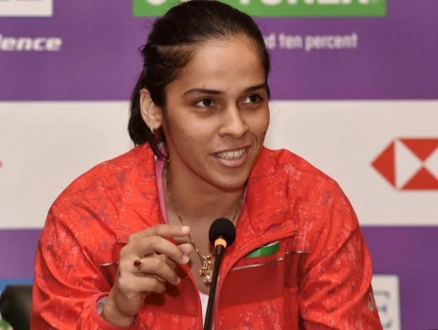 Badminton star Saina Nehwal joins BJP
