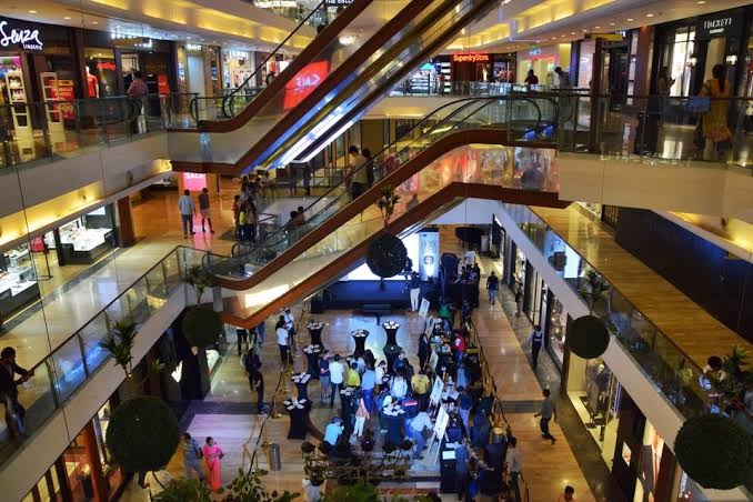 From January 27 onwards, Mumbai malls, shops, eateries can stay open for 24X7