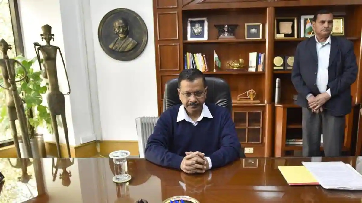 Delhi violence: Kejriwal calls urgent meeting with all party MLAs of affected areas