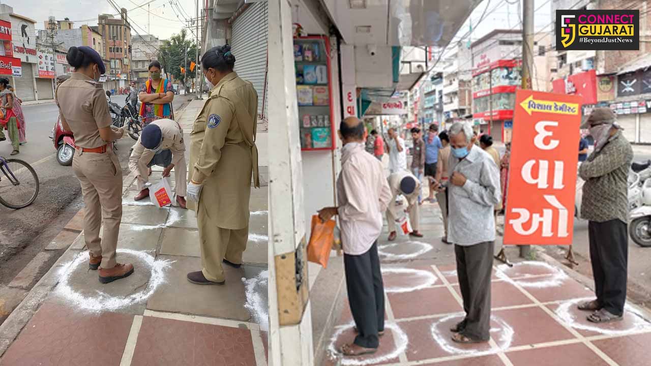 Vadodara police takes every step to spread awareness in people during 21 days lockdown