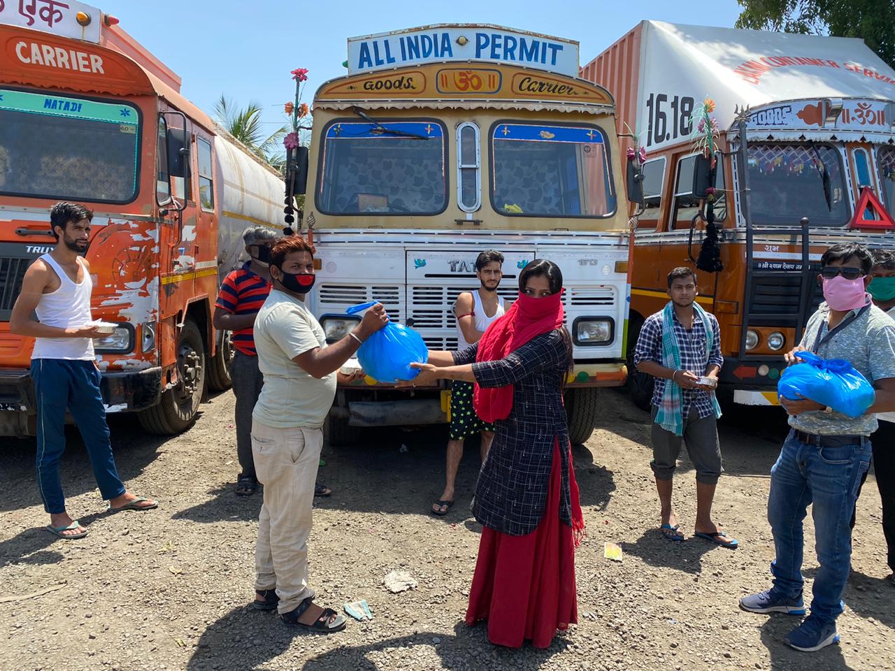 VMSS teams distribute ration kits to truck drivers and others stuck on highway