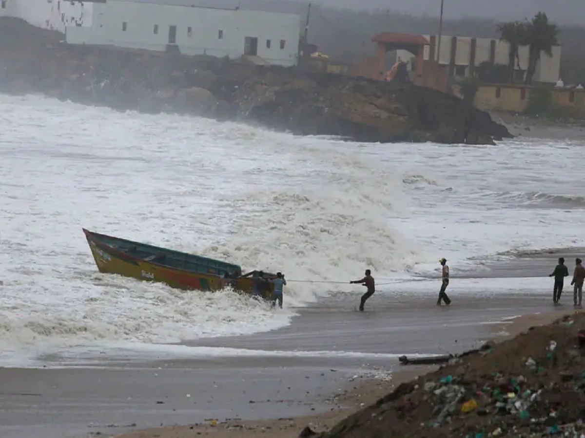 Cyclonic storm in Arabian Sea by tomorrow, Mumbai will be impacted