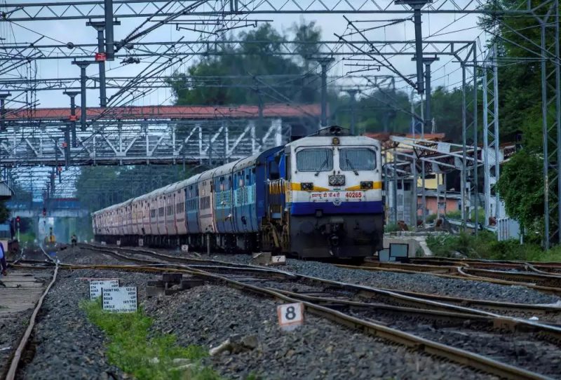 WR to run 17 pairs of trains starting 1 June 2020 from Mumbai and Ahmedabad