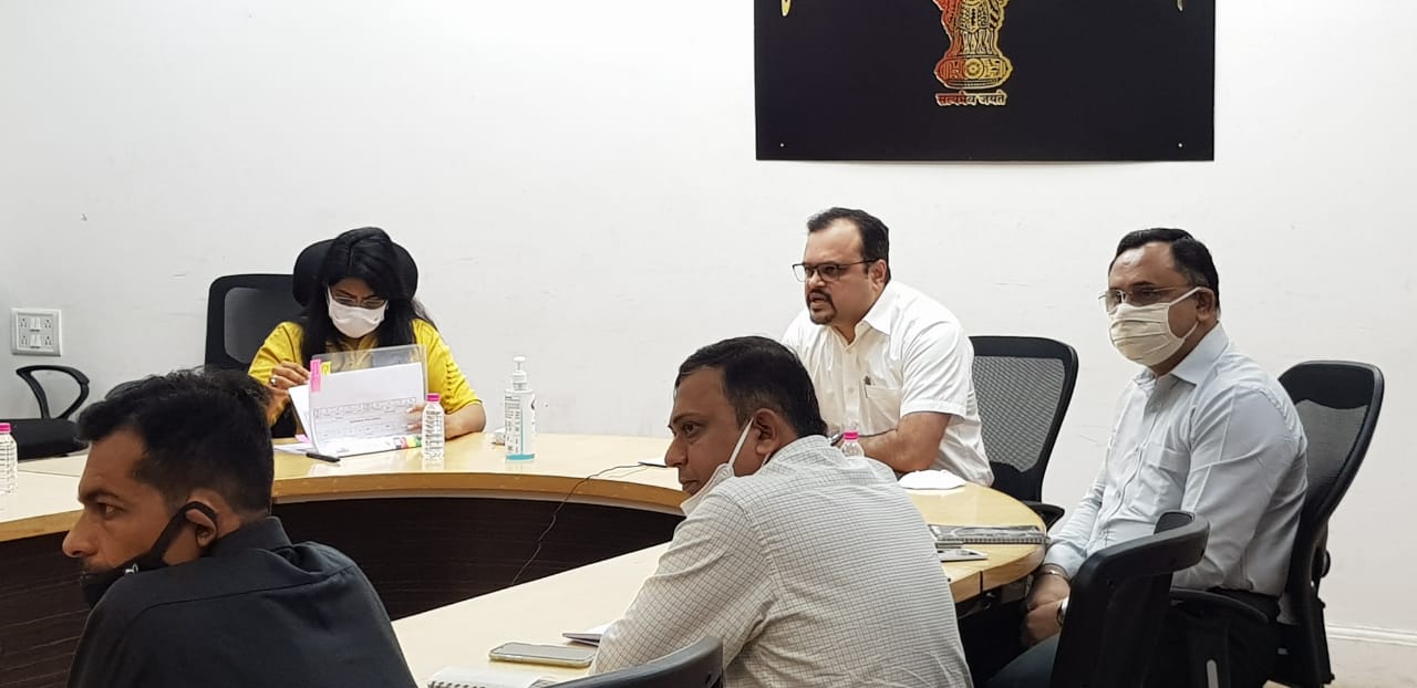 Central Government health team took review of COVID response of all districts of Gujarat