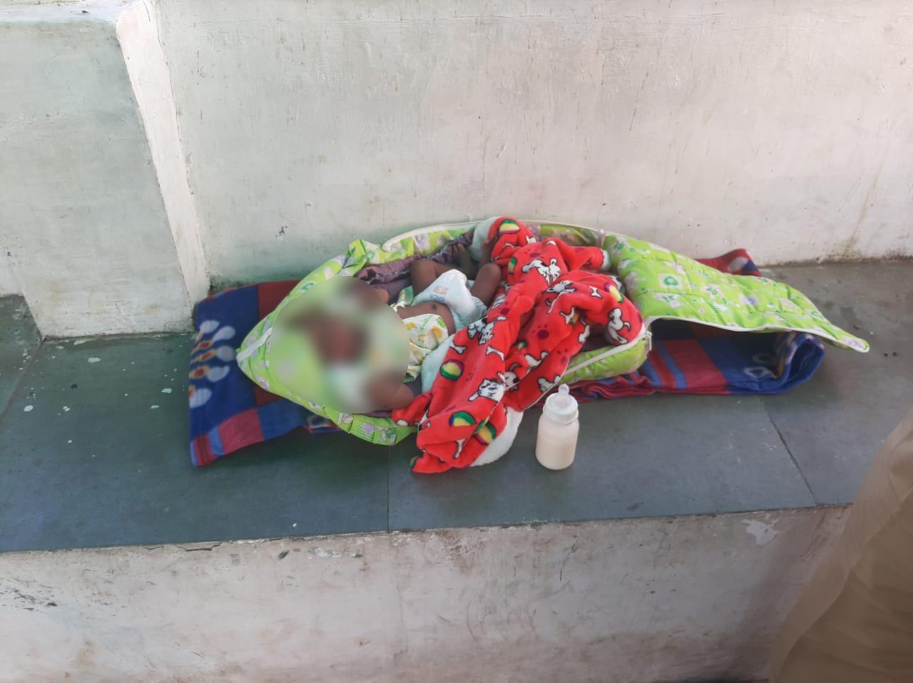 Infant found abandoned at bus stand of Amaliyara village of Vadodara taluka