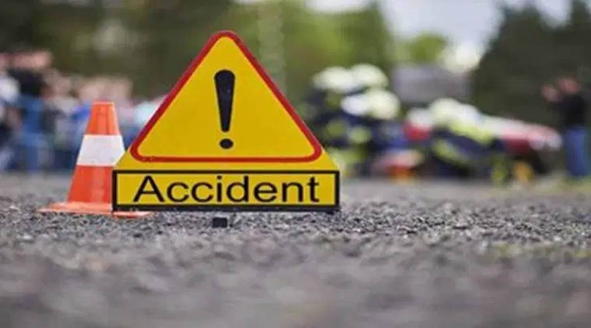 Bike rider Killed after knocked down by Concrete mixer truck in Vadodara