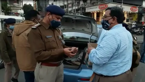 Intensive checking by Vadodara police on new year eve