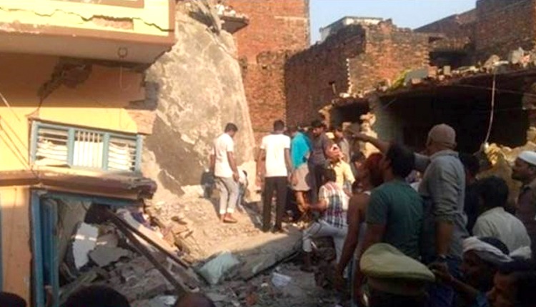15 injured in LPG cylinder blast in UP district