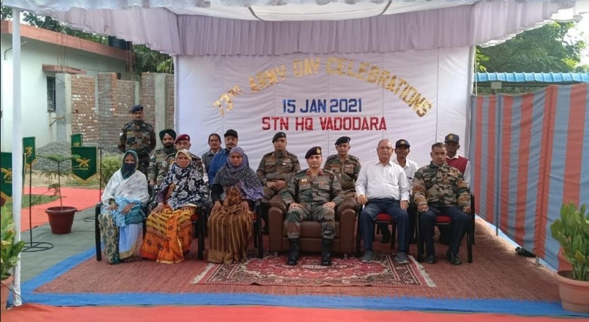 Indian Army extends financial support to war widows and veterans at Vadodara
