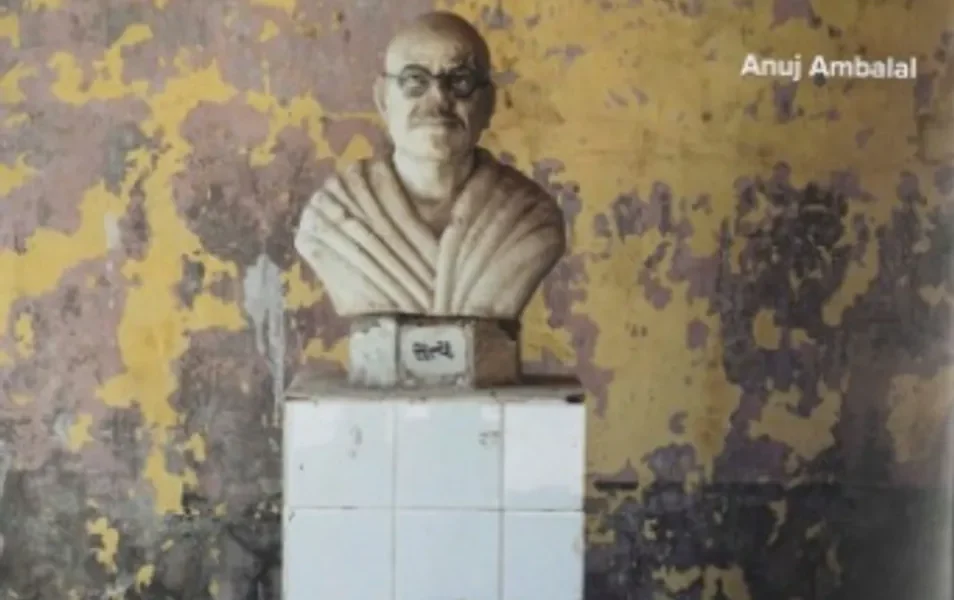 23 Grams of Salt: Retracing Gandhi’s March to Dandi