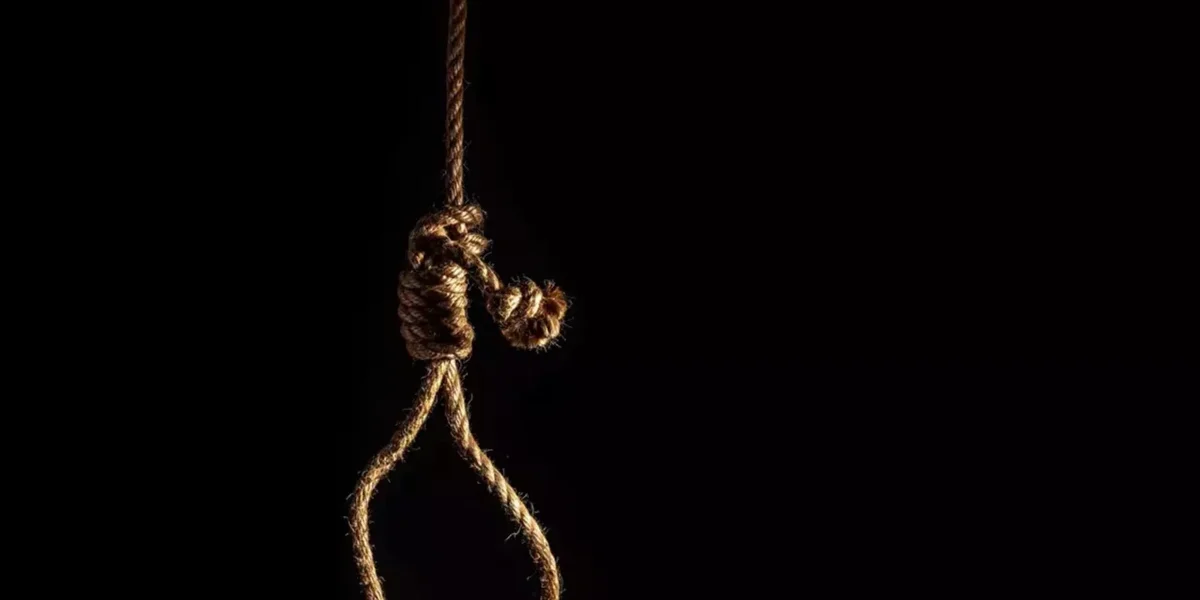 Unknown person hanged himself from a tree near Fategunj forest office in Vadodara