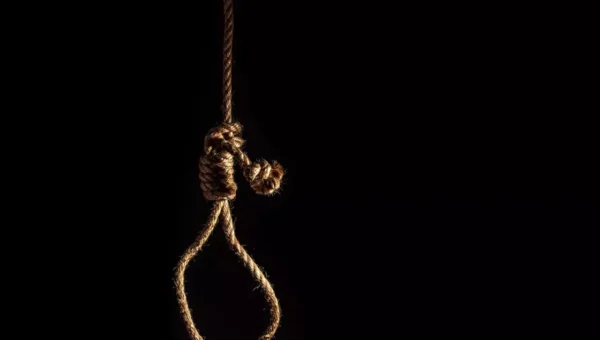 Unknown person hanged himself from a tree near Fategunj forest office in Vadodara