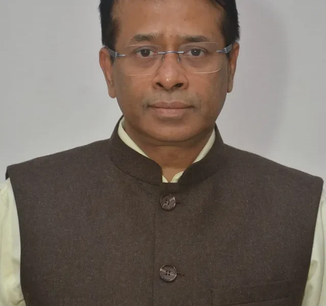Amit Gupta takes over as Divisional Railway Manager of Vadodara division